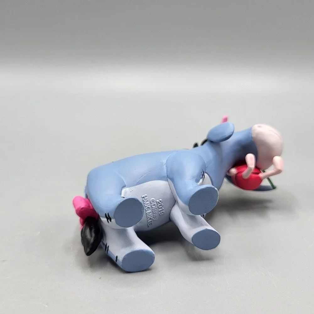 Hallmark preowned good